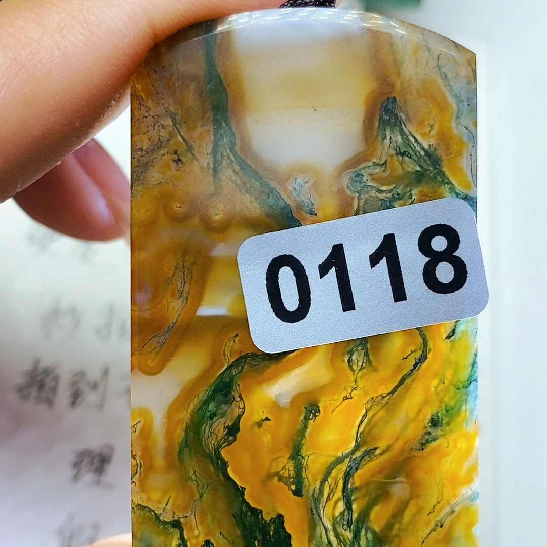 未镶嵌颈饰玛瑙/玉髓6*羊