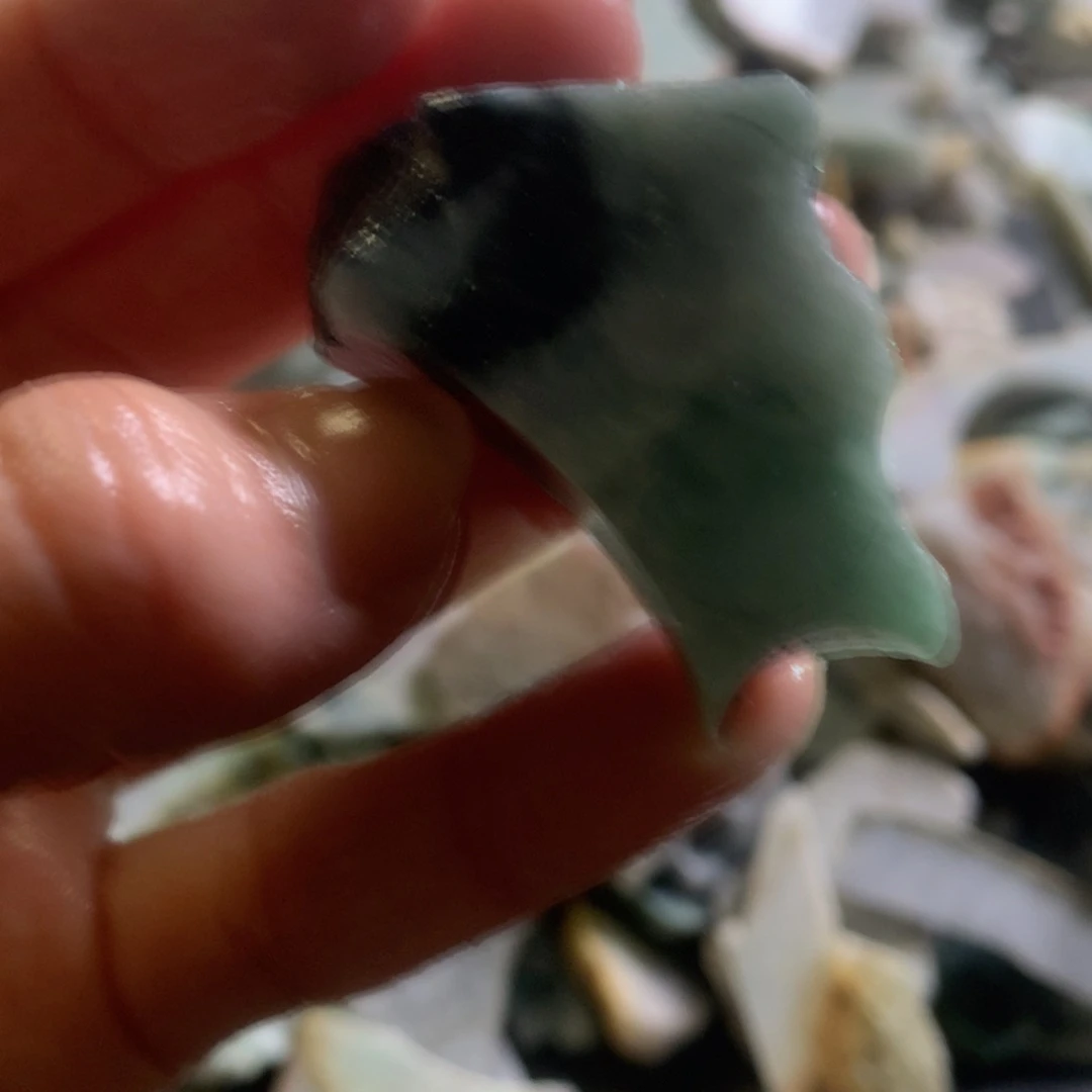 翡翠颈饰未镶嵌缅甸翡翠