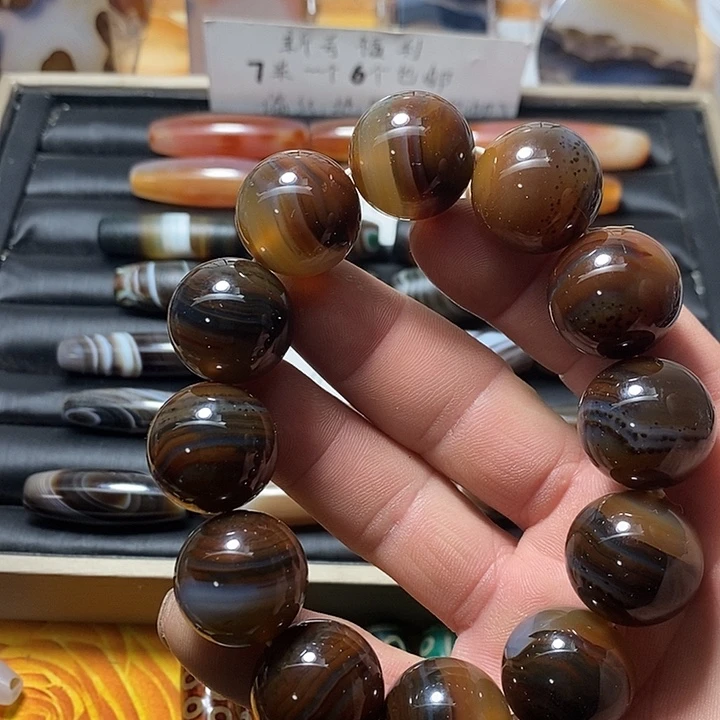 玛瑙/玉髓合金颈饰