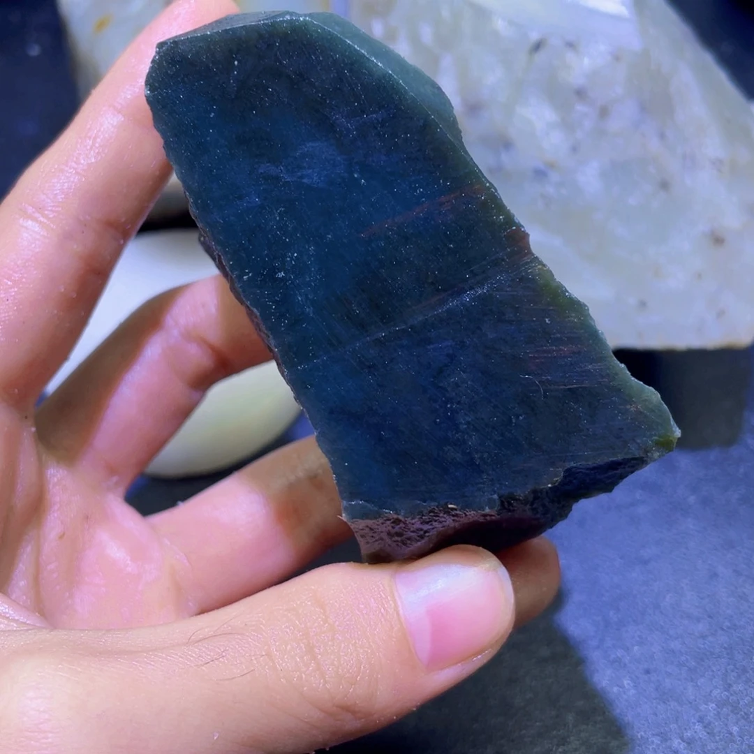 和田玉未镶嵌珠宝半成品