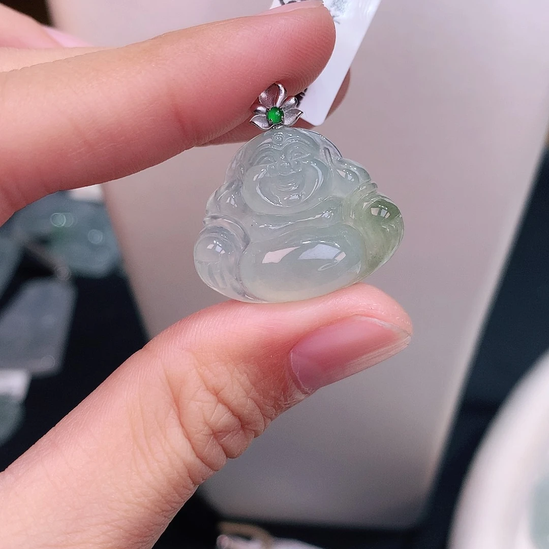 颈饰18K金镶嵌翡翠19.2-24-5.8