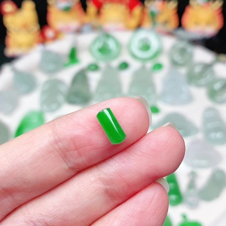 翡翠裸石缅甸天然A货翡翠
