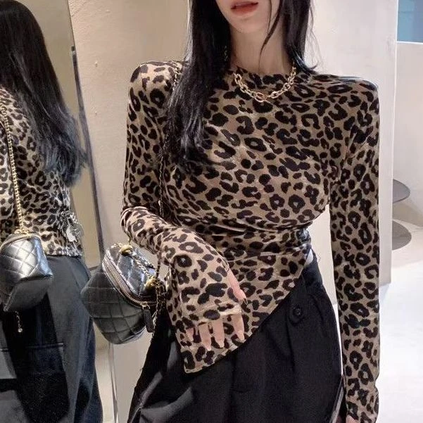 （森虎）豹纹分叉短款紧身上衣女辣妹性感修身不规则长袖T恤871