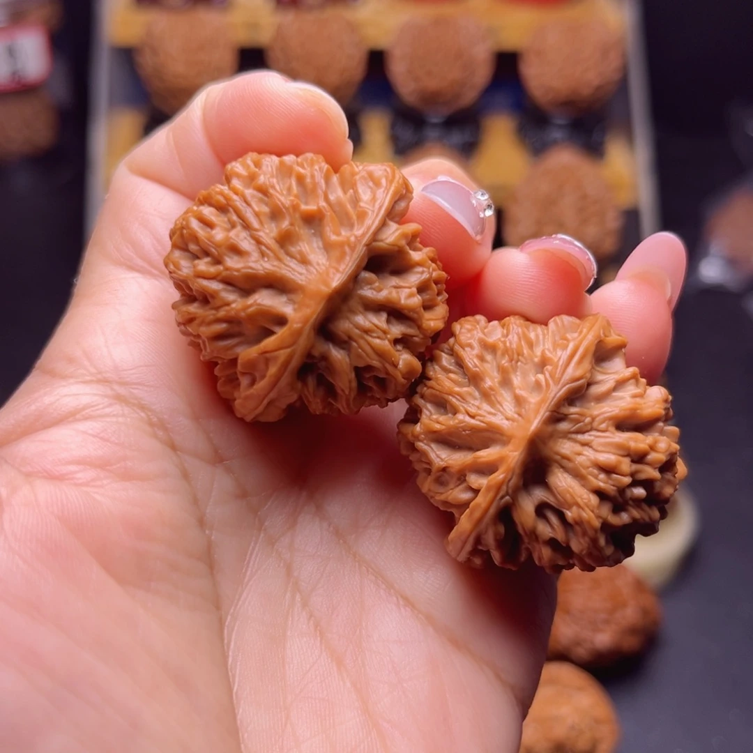 四***少文玩核桃吊坠秦闷，全品，货头