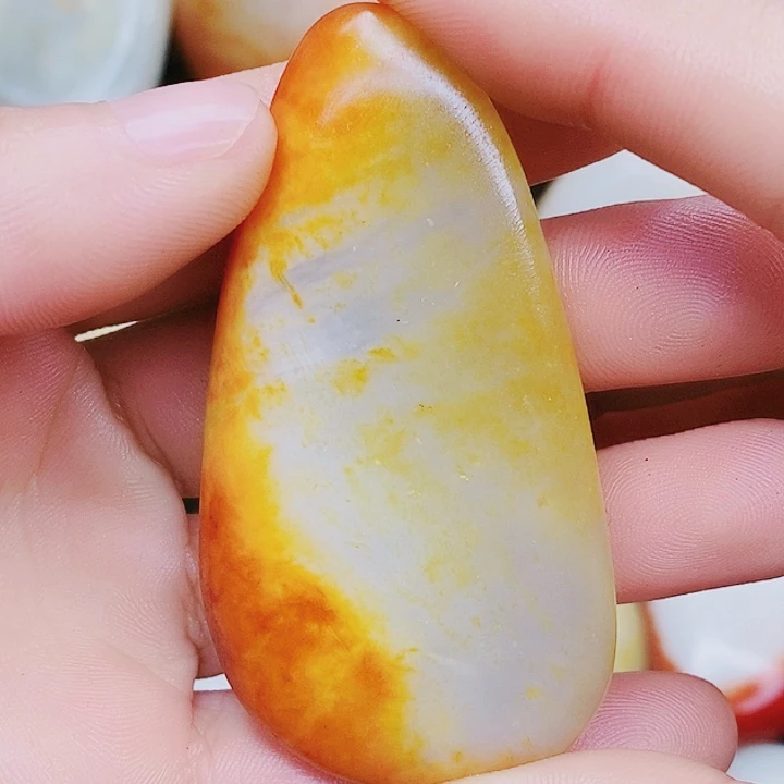 未镶嵌和田玉挂件