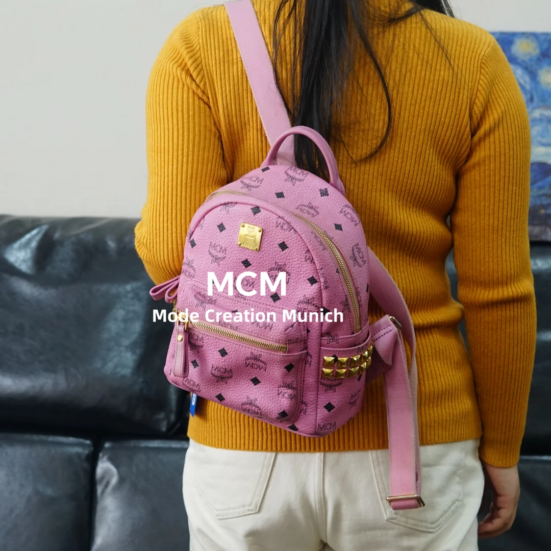 95新 MCM 粉色双肩包/HD12621057/1057