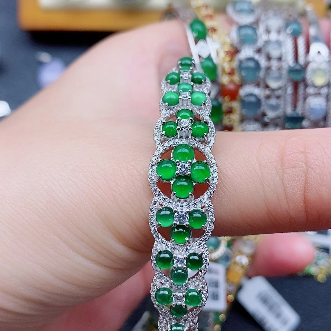 银S925镶嵌戒指翡翠有***妞