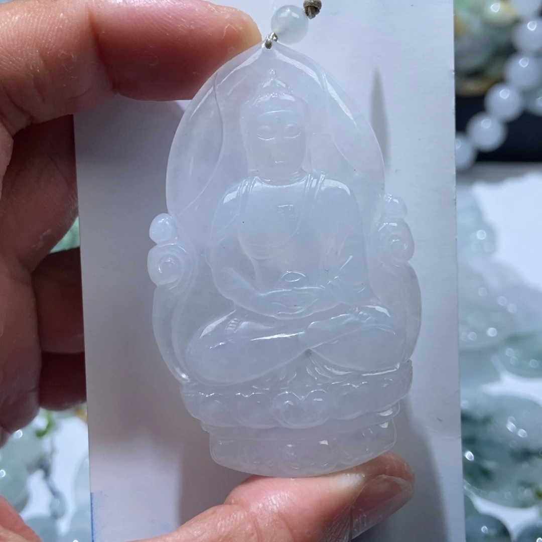 定制翡翠未镶嵌大日如来