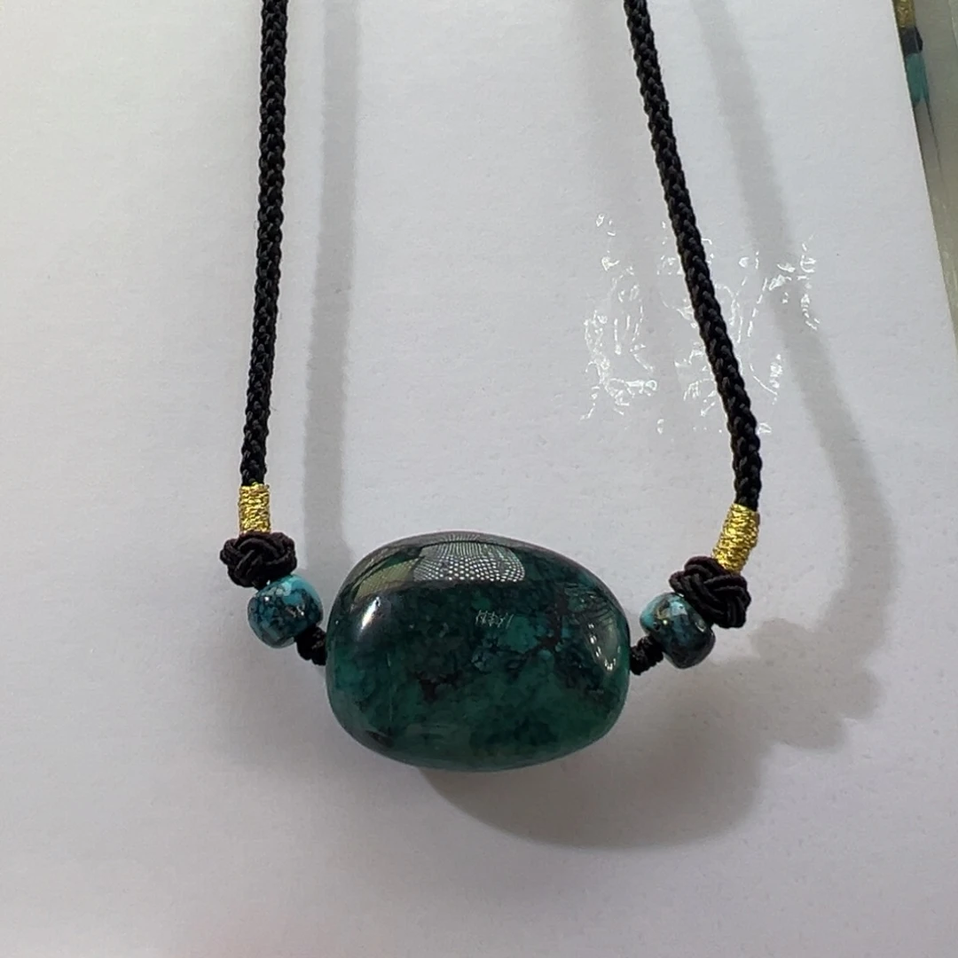 绿松石未镶嵌挂件