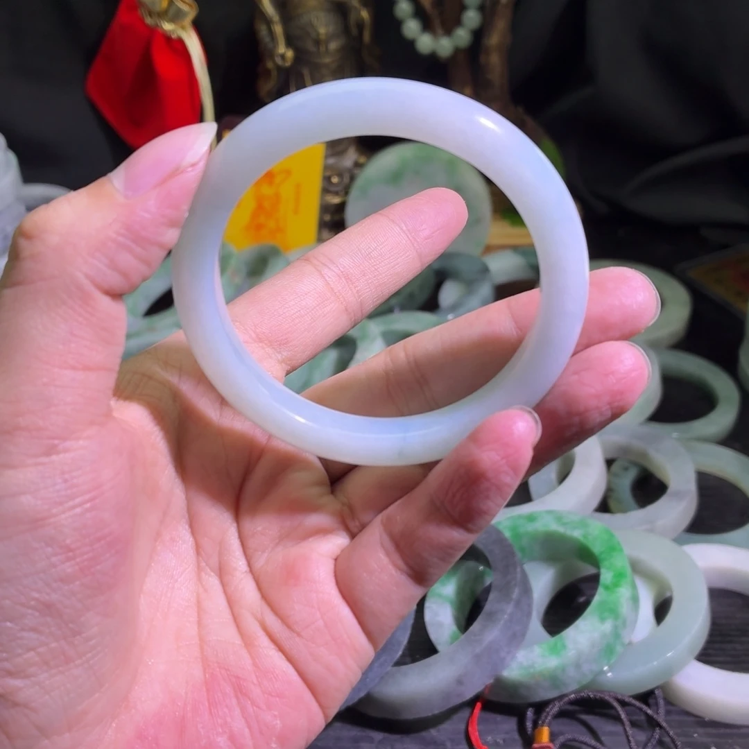 定制翡翠未镶嵌天然翡翠A货毛胚手镯定制