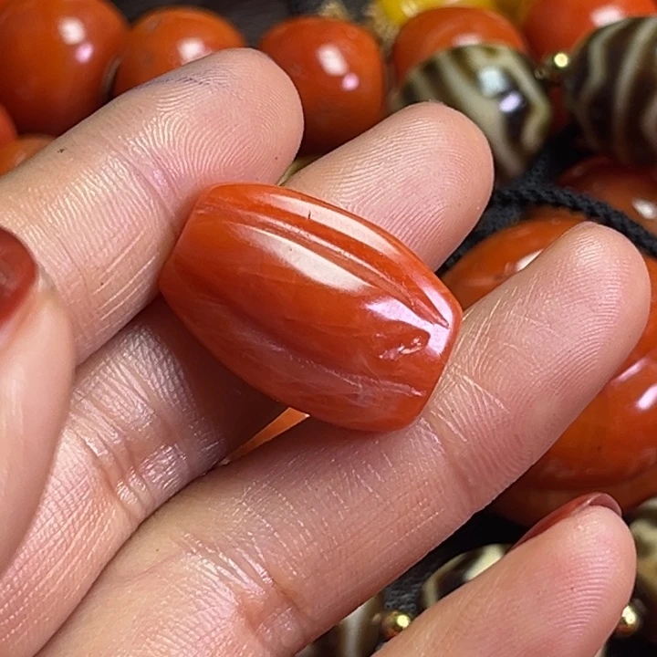 颈饰琉璃茂*琉璃………