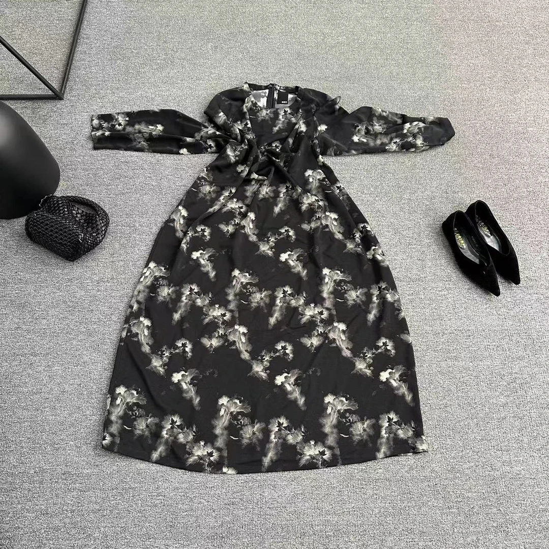 瑶睿安220斤夏款碎花长裙小众设计大码直筒连衣长裙 3247