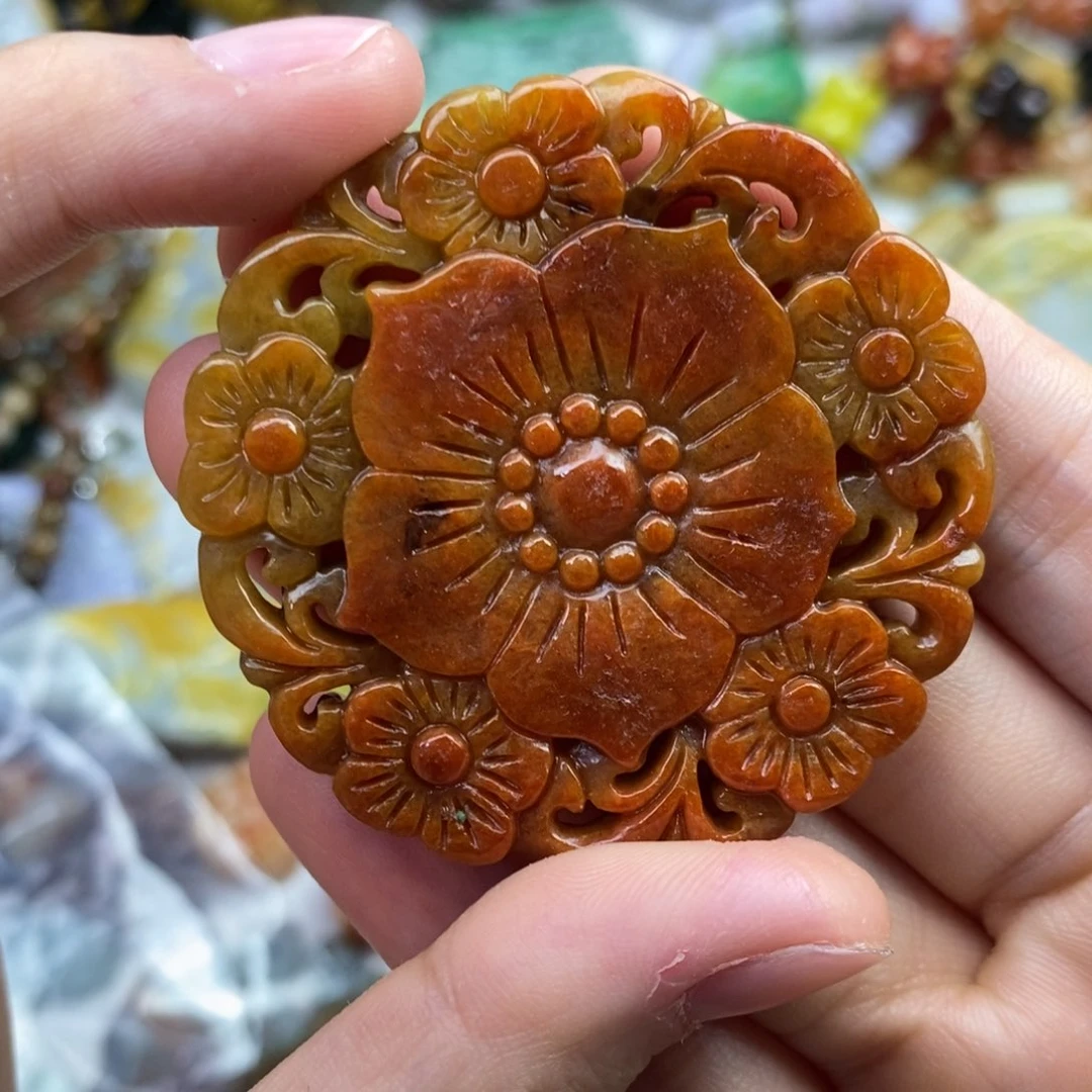 翡翠未镶嵌颈饰吊坠