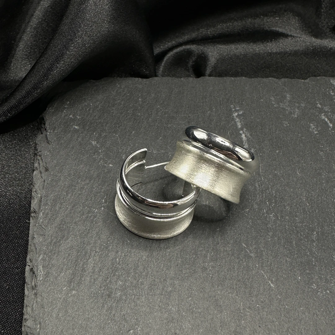 钛钢耳饰 0716 Acc-549 潮流时尚百搭小众银色宽面耳饰