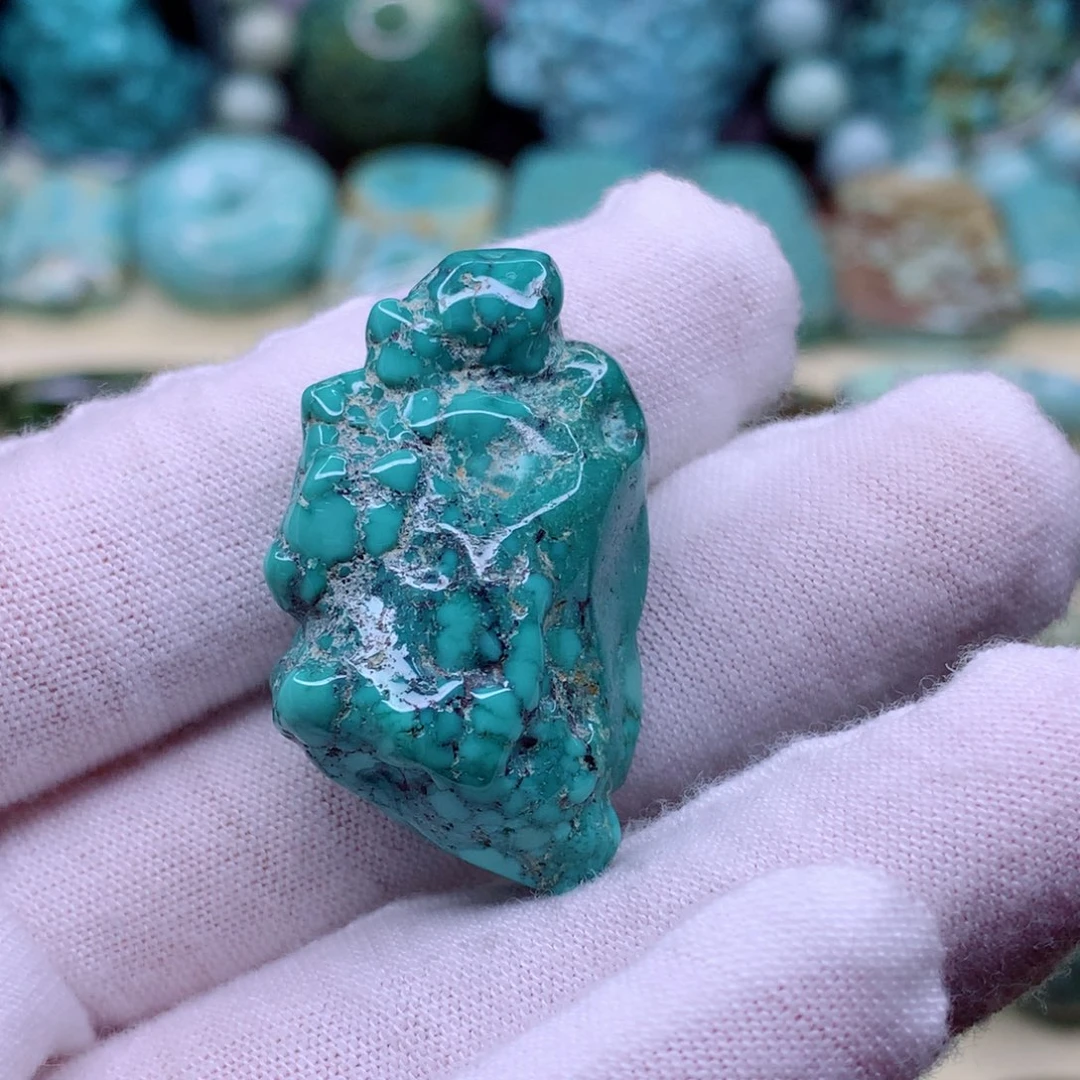 绿松石颈饰未镶嵌