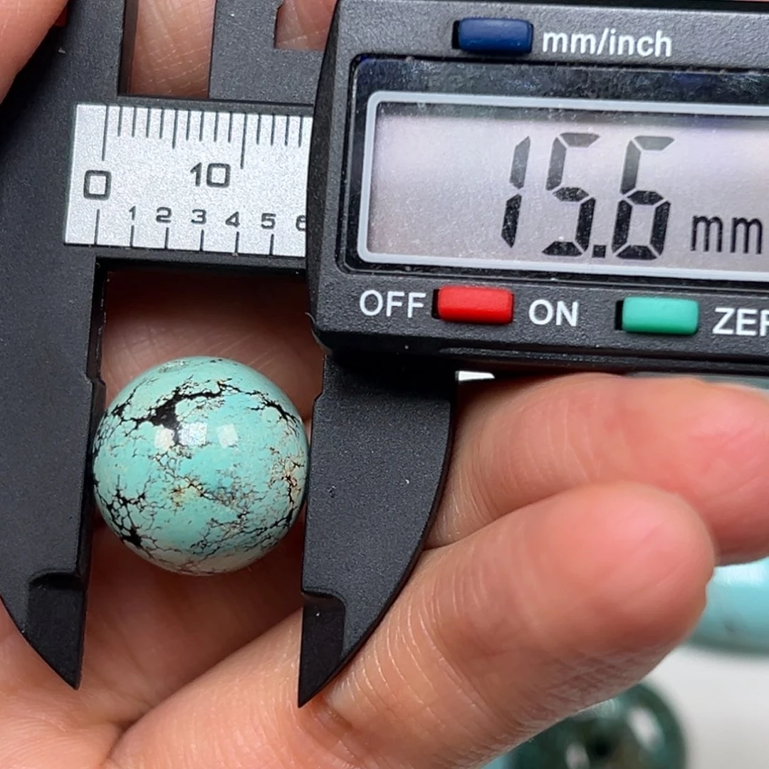 秋***事绿松石未镶嵌珠宝奇石