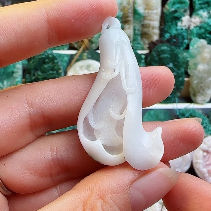未镶嵌独山玉颈饰