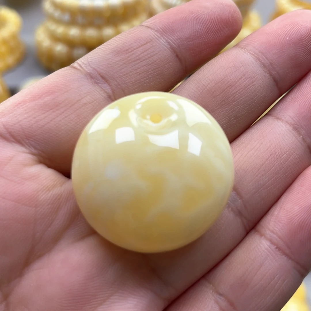 琥珀颈饰未镶嵌吊坠