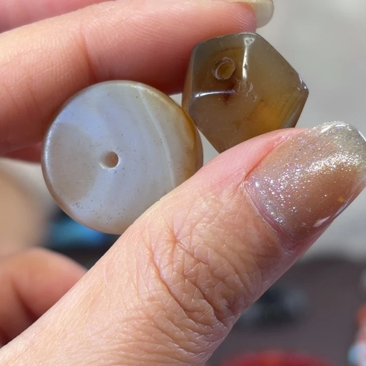 玛瑙/玉髓颈饰未镶嵌玛瑙