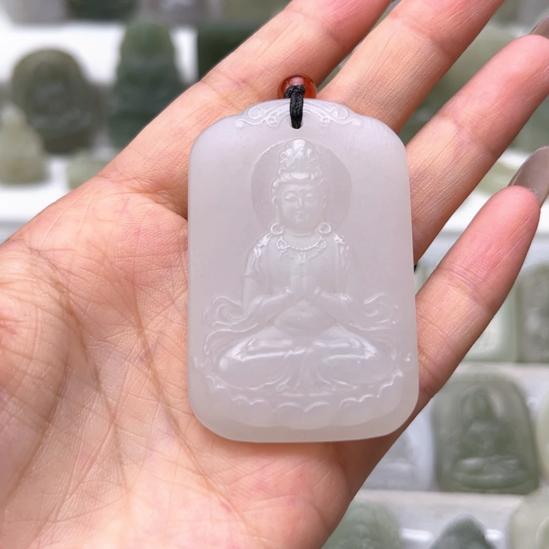 和田玉（糖玉）未镶嵌颈饰