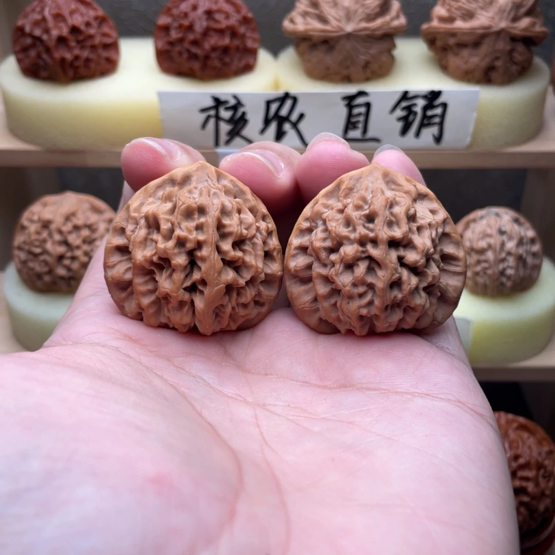 悟***.文玩核桃吊坠秦闷特价福利38