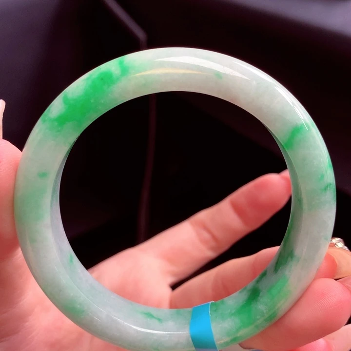 未镶嵌手镯翡翠翡翠