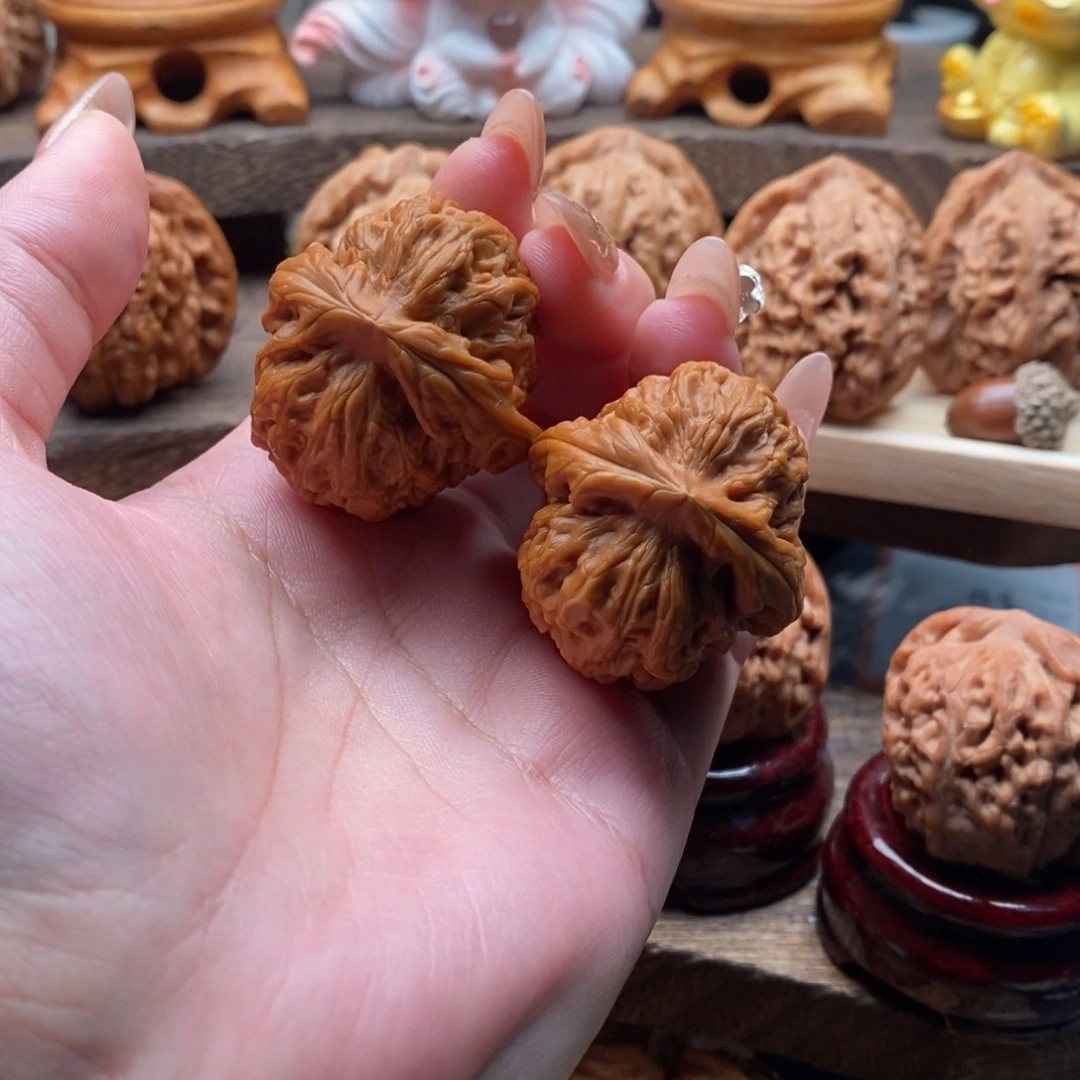 吊坠文玩核桃冒****i37红锦鲤