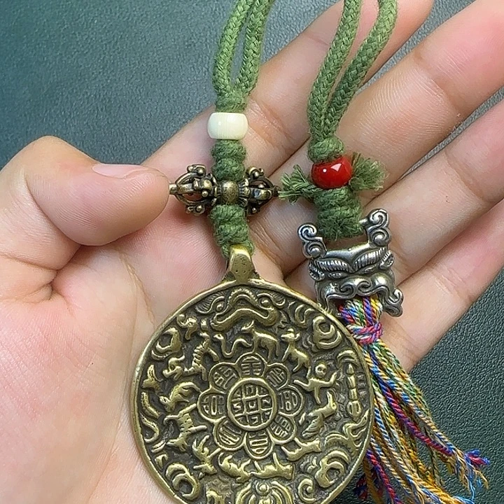只***人铜铁合金类藏传工艺品九宫八卦