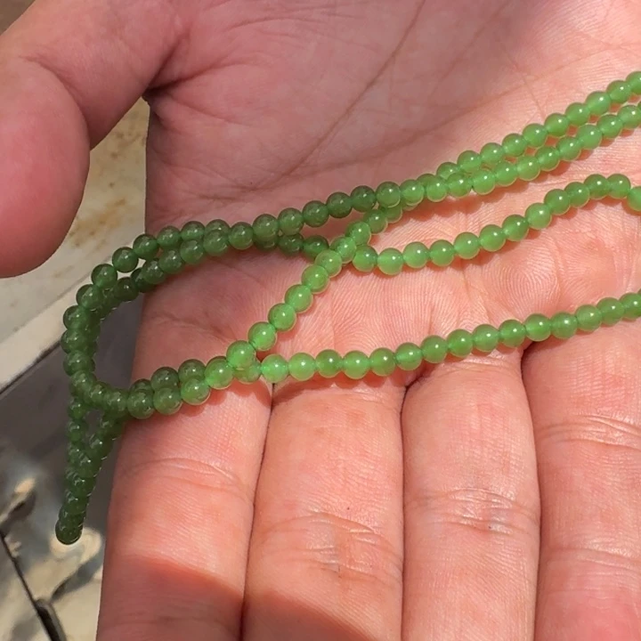 和田玉未镶嵌颈饰4