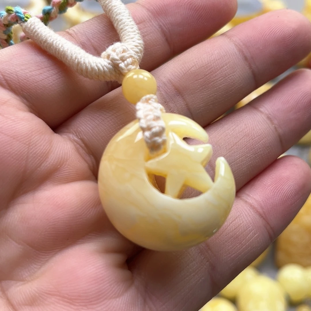 琥珀颈饰未镶嵌吊坠