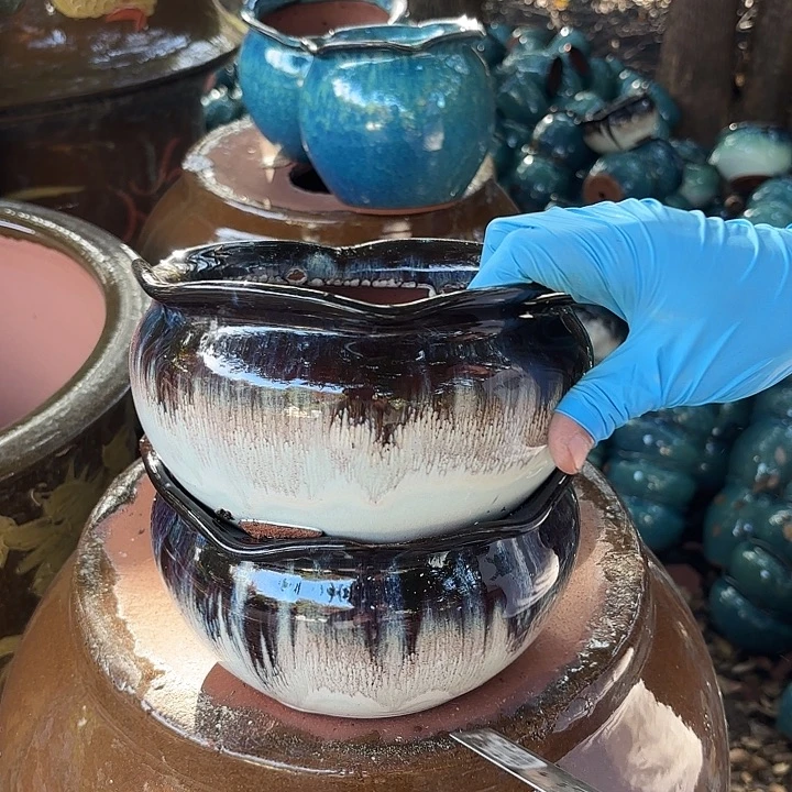 高度11厘米口18厘米瑕疵