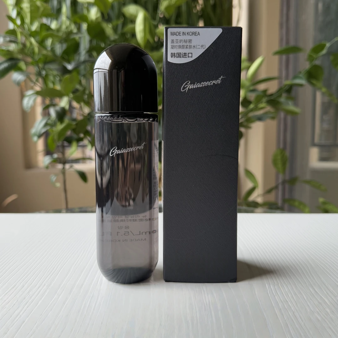 盖亚的秘密凝时焕颜紧肤水150ml韩国进口反重力提拉肌肤弹力熟女