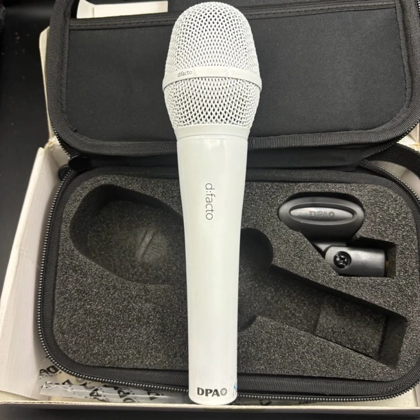 95新  DPA4018v高端手持麦克风，包装配件齐全，包正品