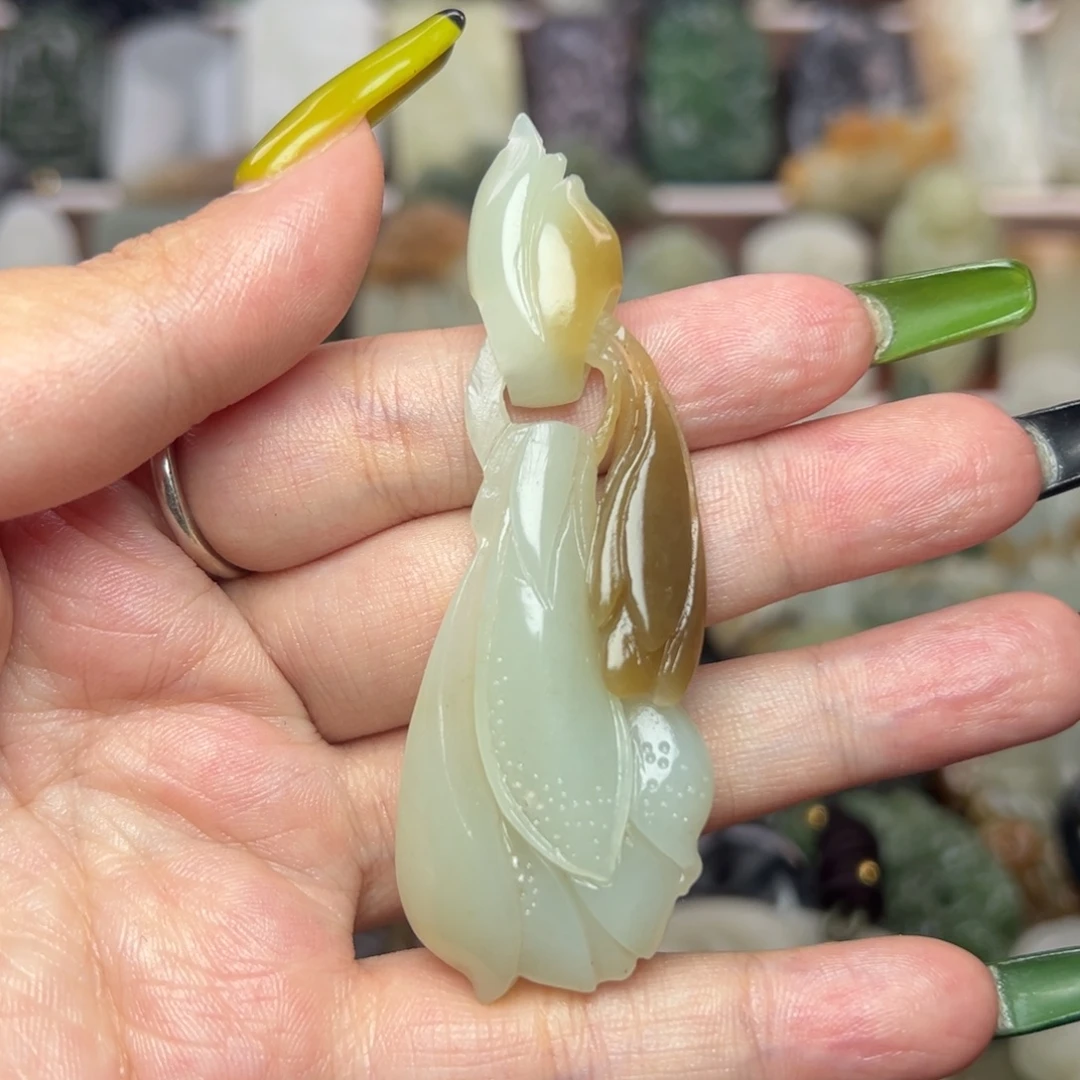 和田玉未镶嵌挂件