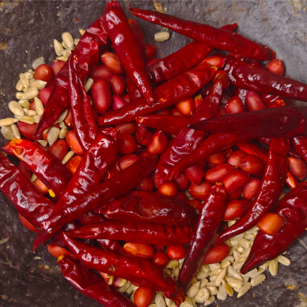 皖北特色芝麻盐夹馍卷饼拌面条调凉菜做蘸料做撒料炒菜当调料花生