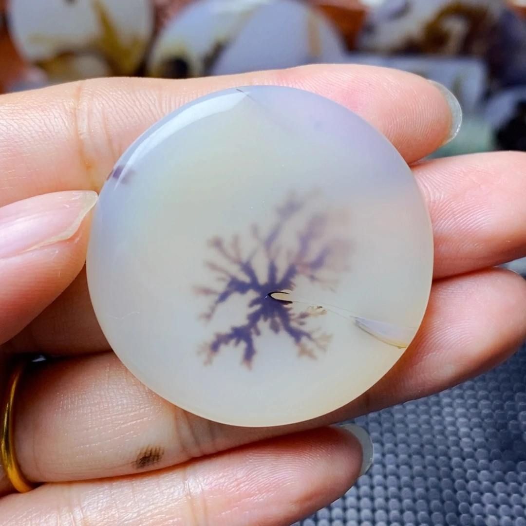 玛瑙/玉髓未镶嵌珠宝半成品