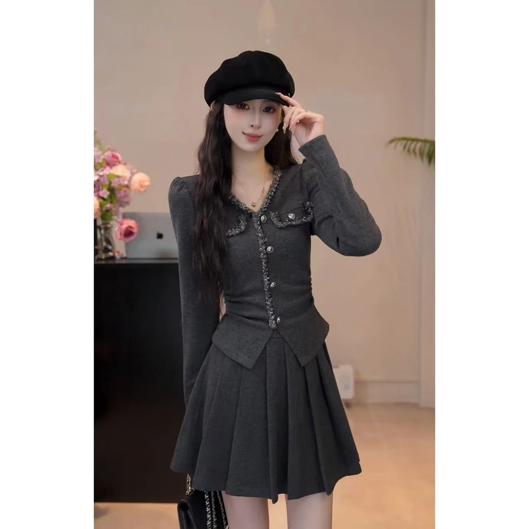 YUANLIANSU/圆脸酥【岁暮天寒】小香风假口袋上衣+百褶半身裙两件套