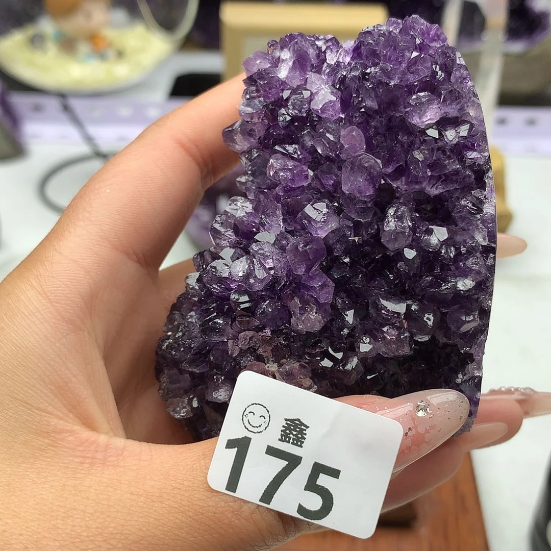 未镶嵌大型摆件（非配饰）水晶