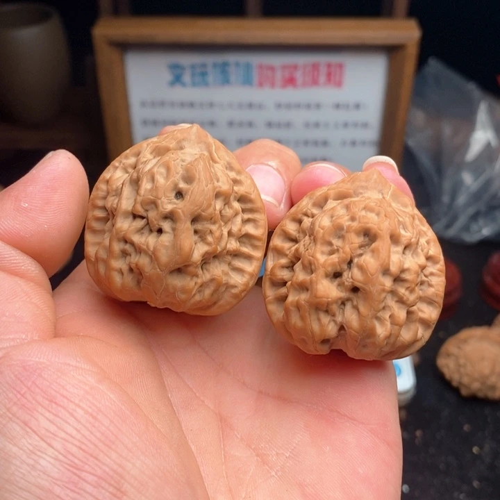 文玩核桃吊坠38佛肚