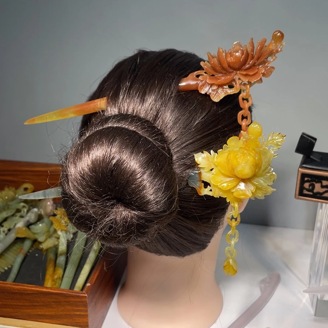 未***染蛇纹石玉合金发簪