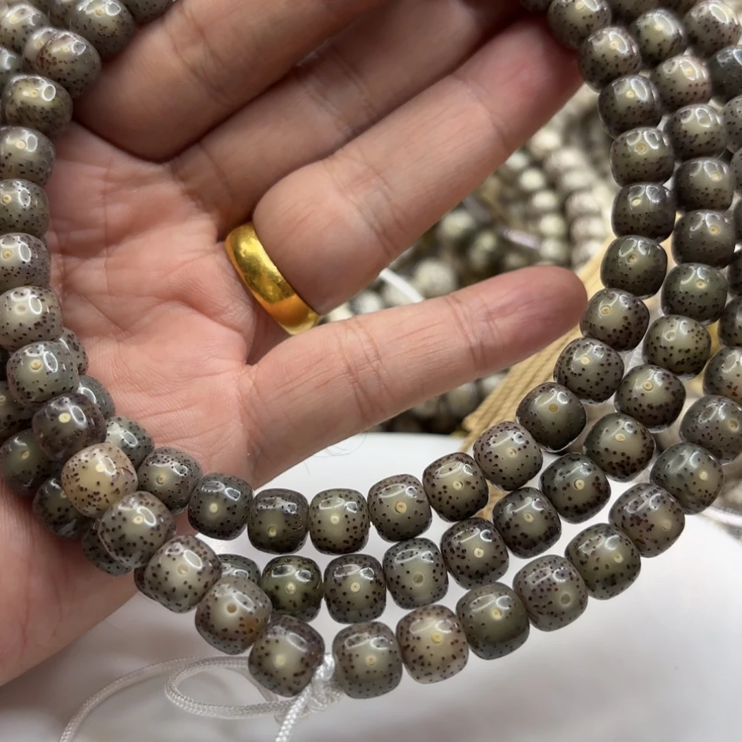 星月菩提吊坠98黑冰果冻