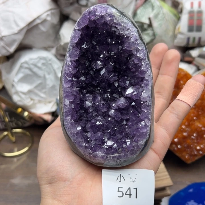 水晶大型摆件（非配饰）未镶嵌