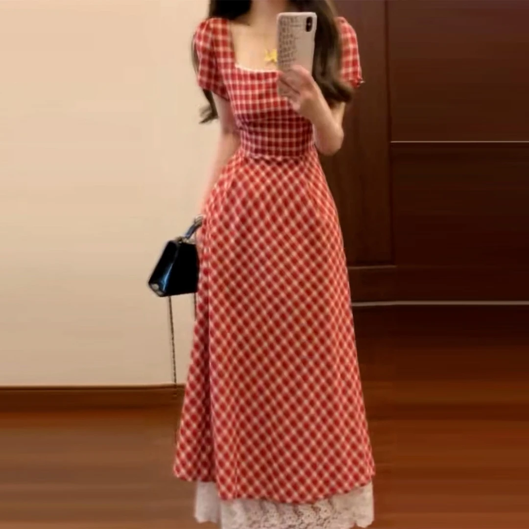 5116法式复古方领红色格纹连衣裙女夏季2025新款高级感收腰长裙子