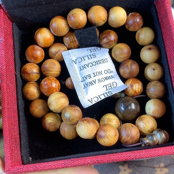 *****柏木（崖柏）手串崖柏瘤疤手持