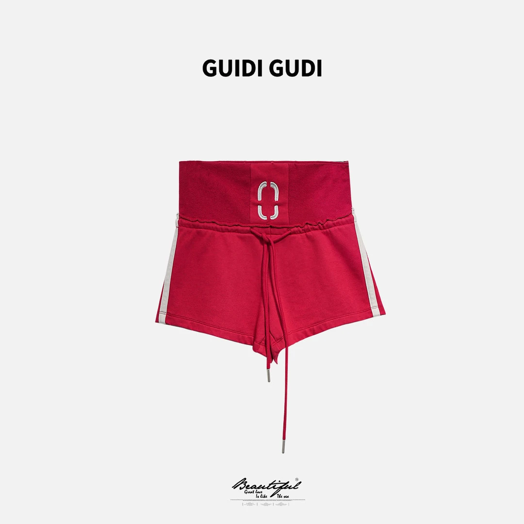 GUIDI GUDI【女战士】纯纯辣妹两条杠运动翘臀短裤 K9430093H