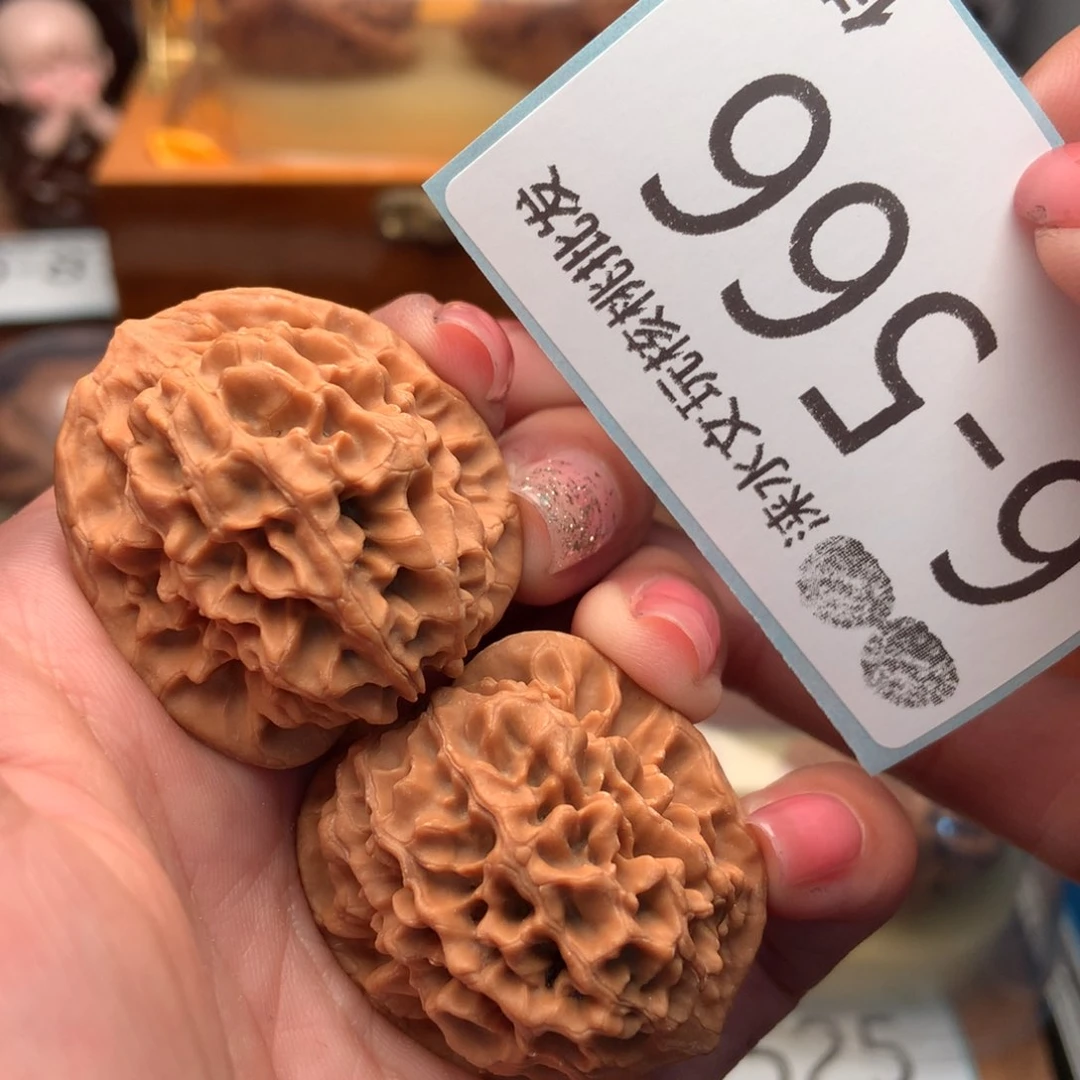 文玩核桃把件34秦闷