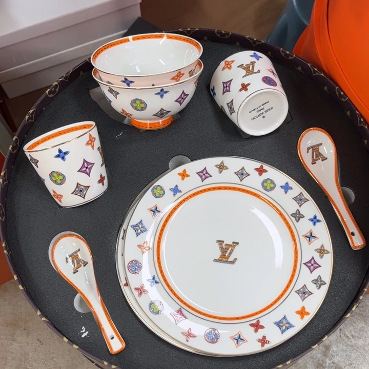 瓷片书斋的主人是一位著名的