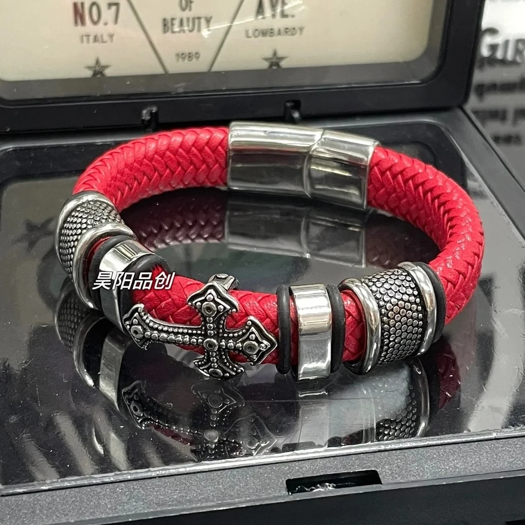 不锈钢皮质手镯 晏哥同款钛钢十字架皮革编织手镯磁吸扣男皮手环