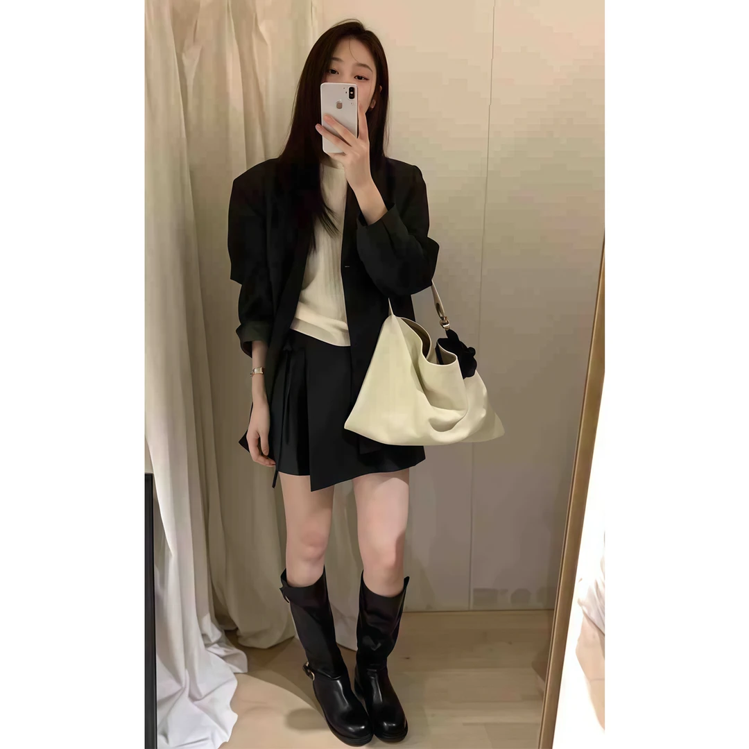 黑色西装外套女2025秋新款高级感超好看韩系休息英伦风西服小个子
