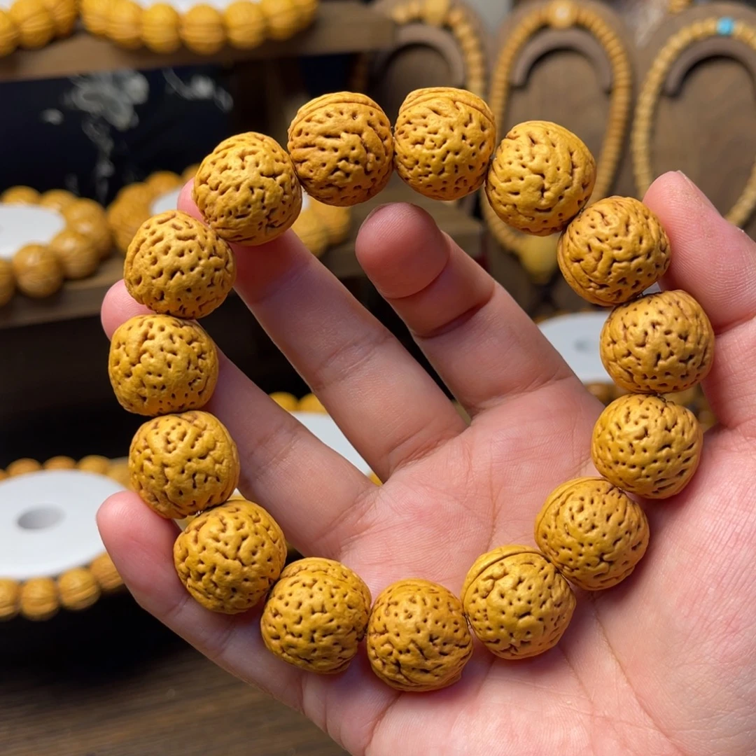 毛***雨桃核密纹19粉丝福利